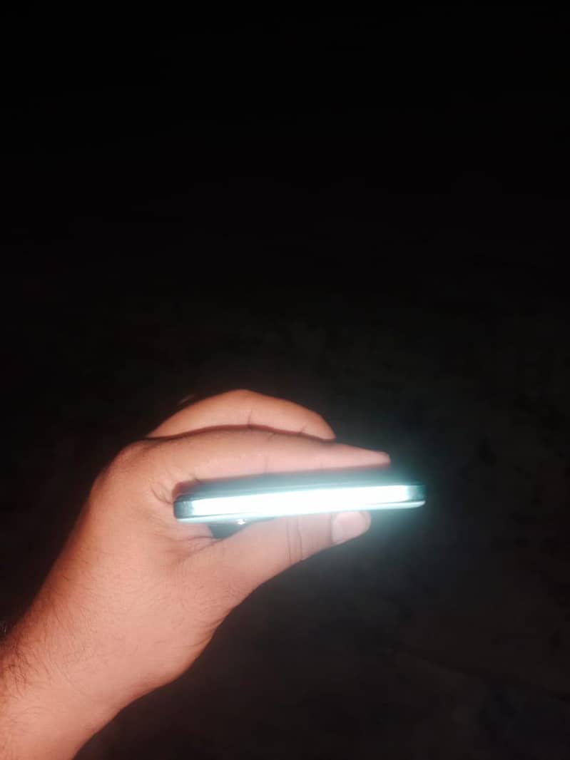 OPPO A58 1