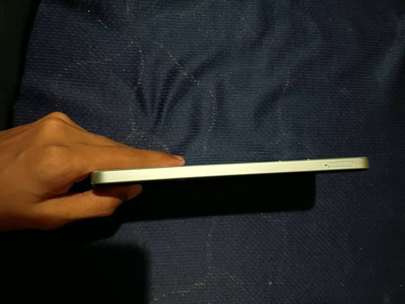 Realme Note 60x 2