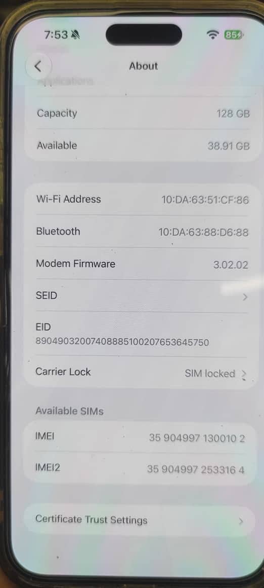 Apple iPhone 16 Plus 0