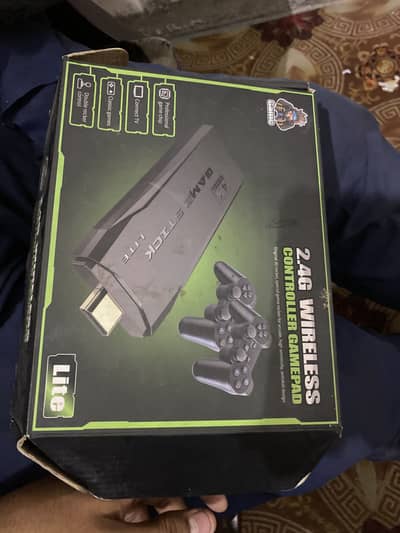 2.4G wireless controller gamepad