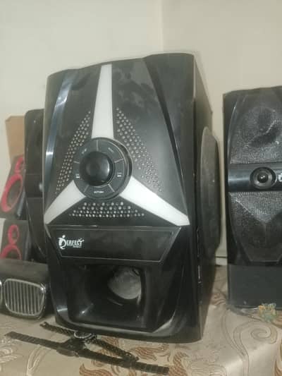 perfect bass and speaker