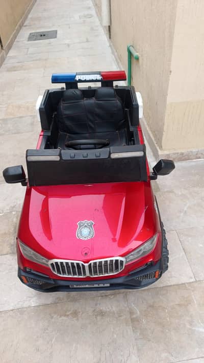 very good condition with remote