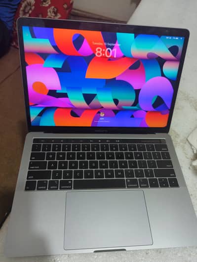 MacBook pro 2019 13.3inch