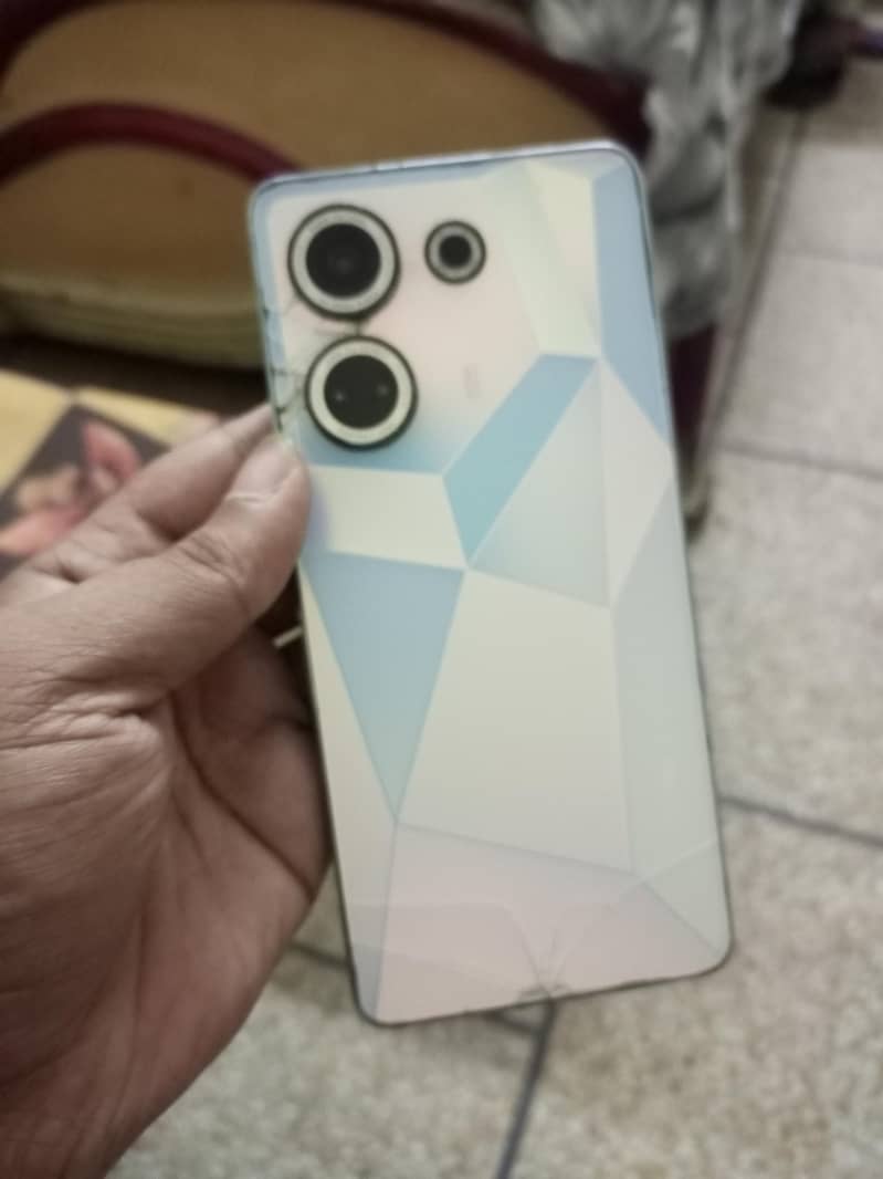 Tecno CAMON 20 7