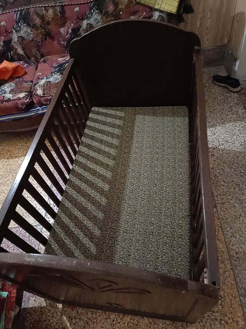 Baby Cot 0