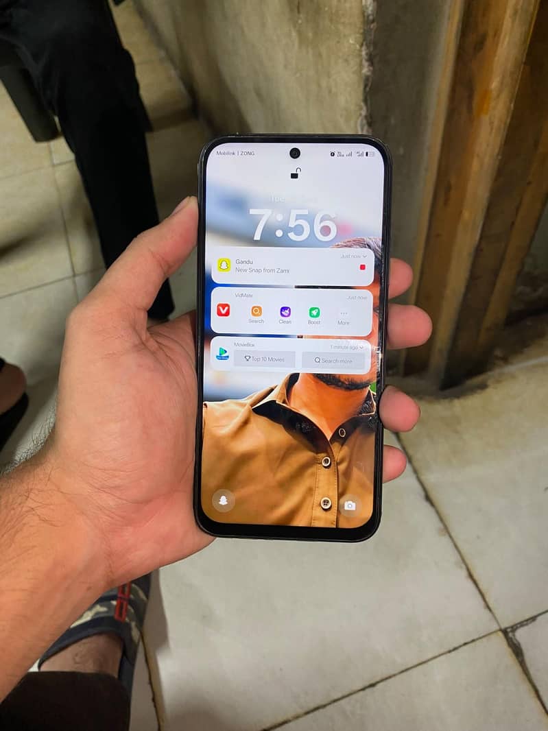 OPPO A6 0