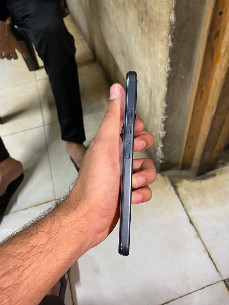 OPPO A6 4