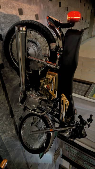 CG 125 Gold edition
