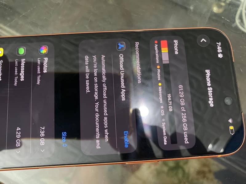 Apple iPhone 17 Pro 1