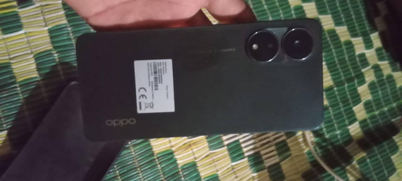 OPPO A78 1