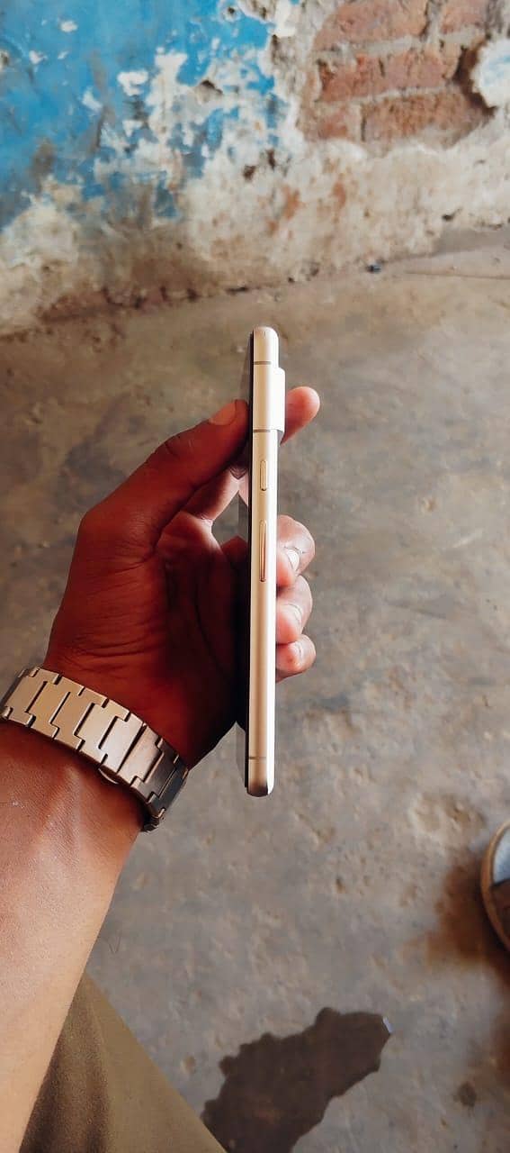 Google Pixel 7 5