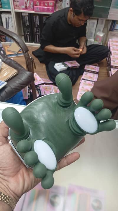 imported masseger very unique item