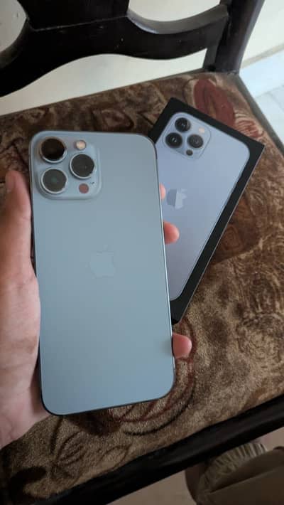 Apple iPhone 13 Pro Max FACTORY UNLOCK COMPLETE BOX 2 MONTHS SIM TIME