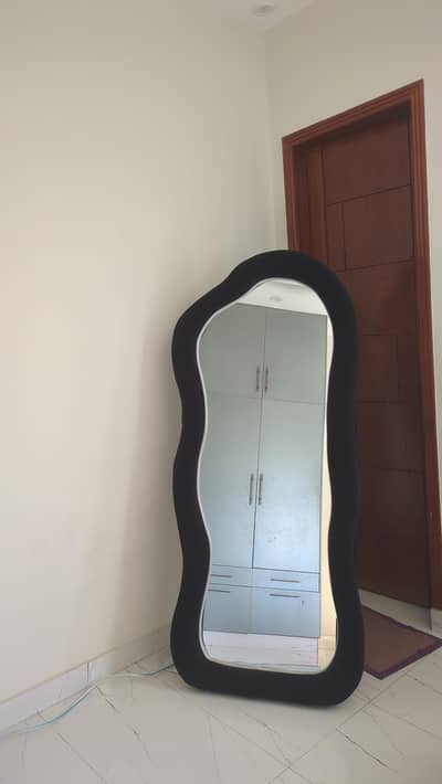 LED light mirror