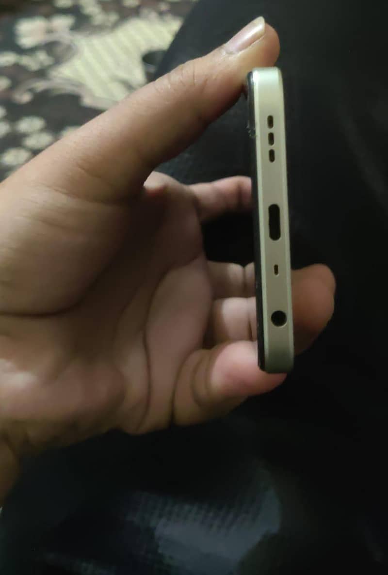 OPPO A38 5