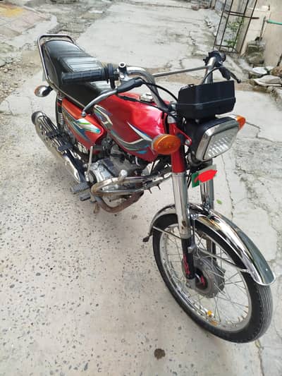Honda 125 . . . . 2015