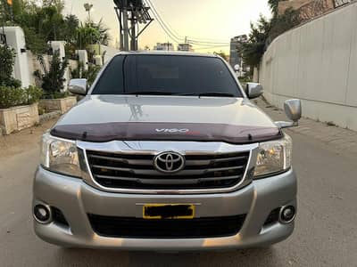Hilux Vigo Champ 2014 GX first hand  top of the line