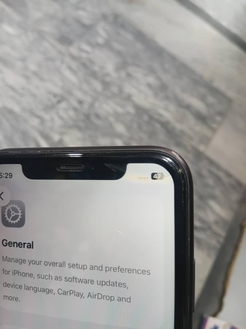 Apple iPhone 11 8