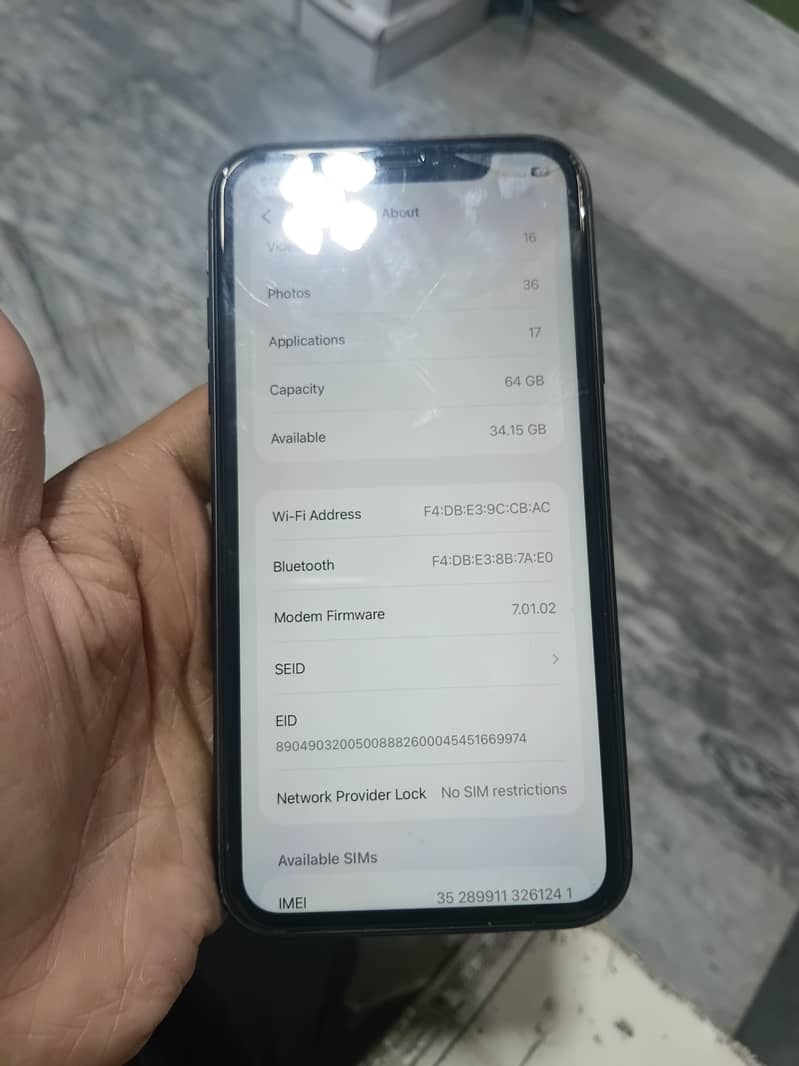 Apple iPhone 11 9