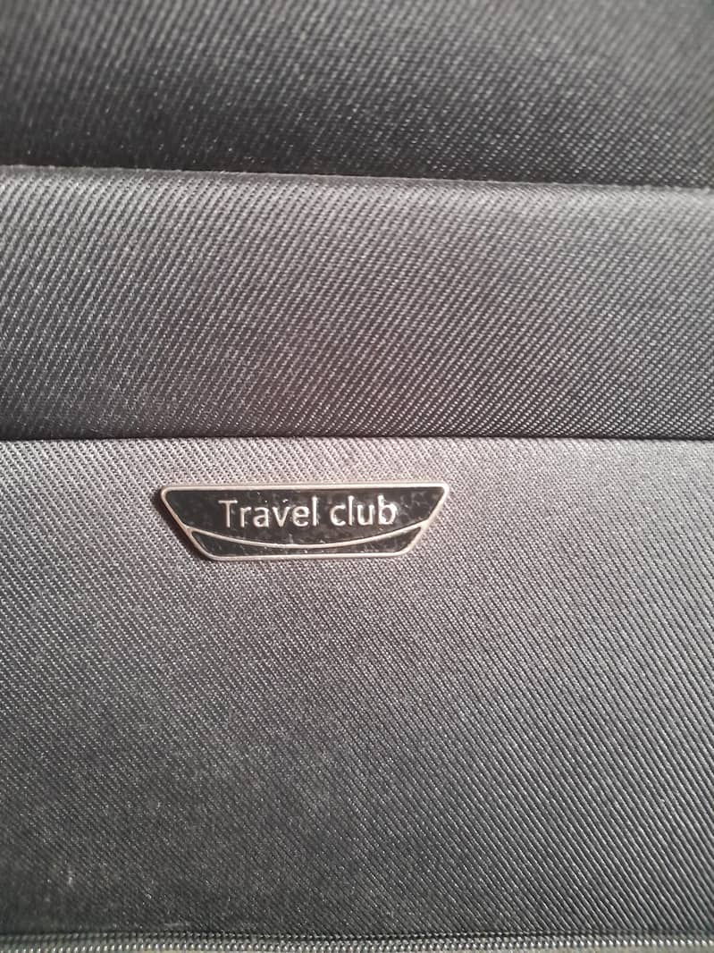 Suite case 8