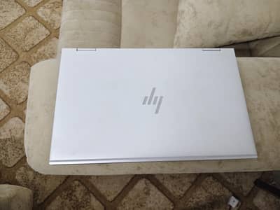 HP Elitebook x360 1030 G7