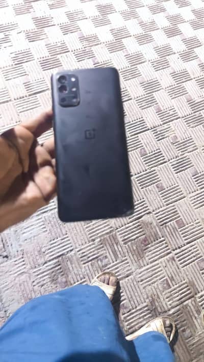 One Plus 9R 5G