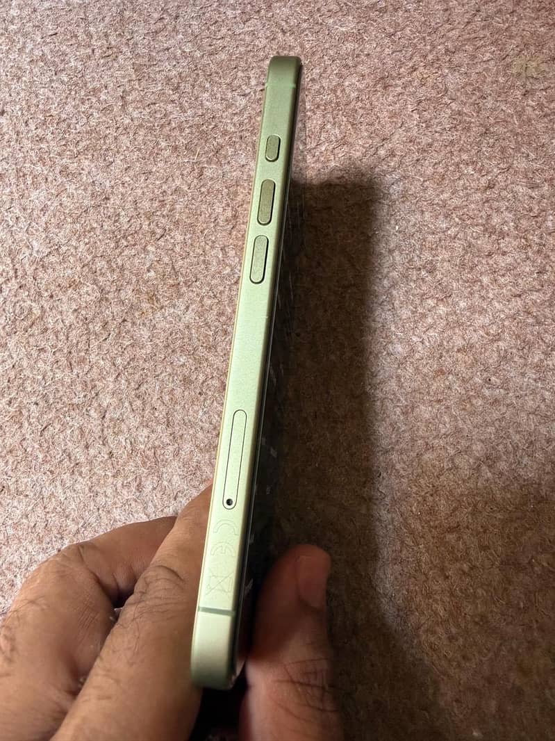 Apple iPhone 17 3