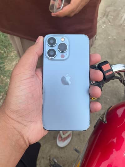 Apple iPhone 13 Pro (factory-Unlocked)