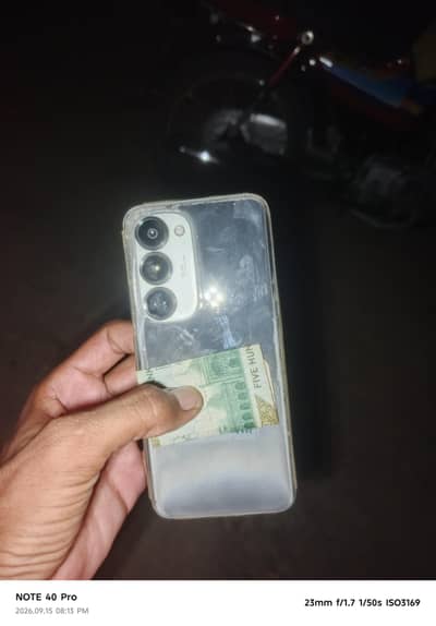 Tecno Spark 40 Pro puls