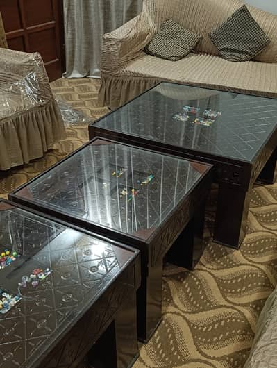 Beautiful table Set | Elegant & Excellent Condition