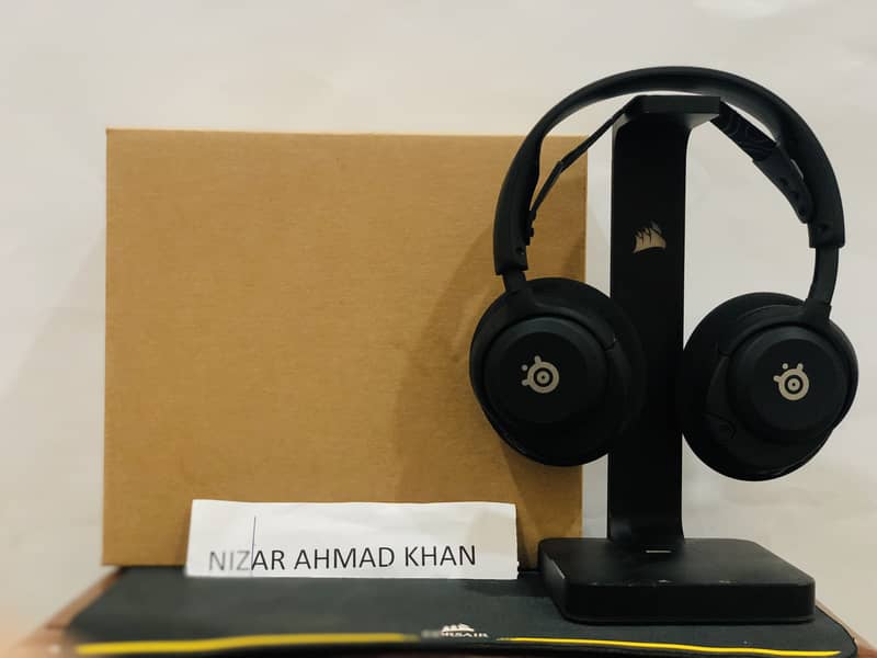 Steelseries arctis Nova 5 wireless 1