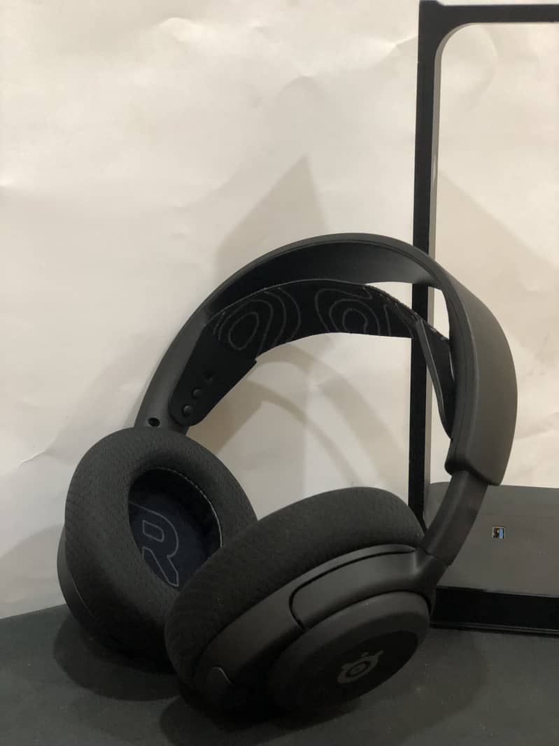 Steelseries arctis Nova 5 wireless 2