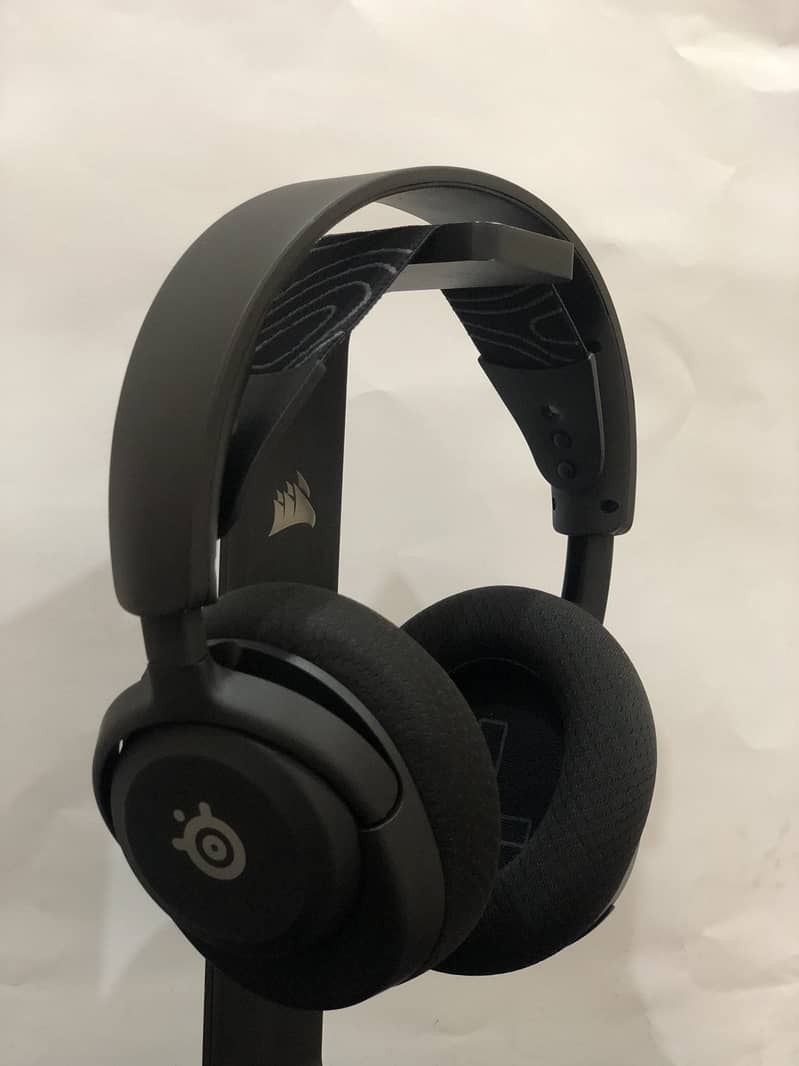 Steelseries arctis Nova 5 wireless 5