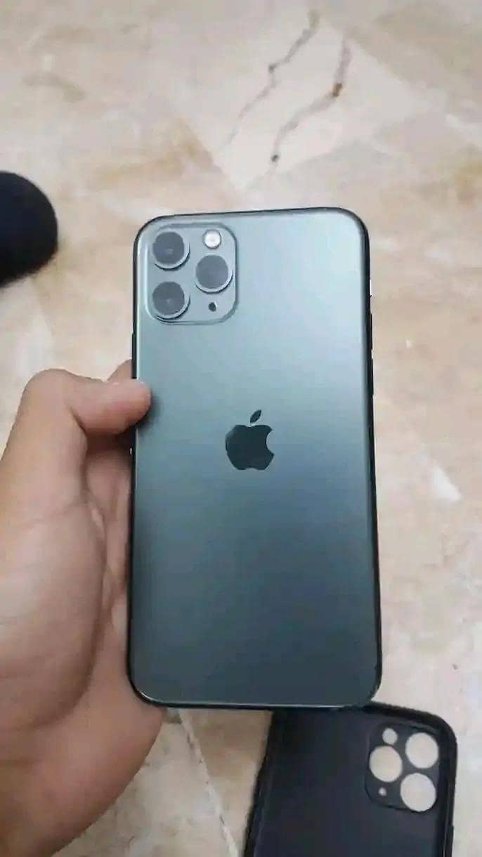 Apple iPhone 11 Pro 0