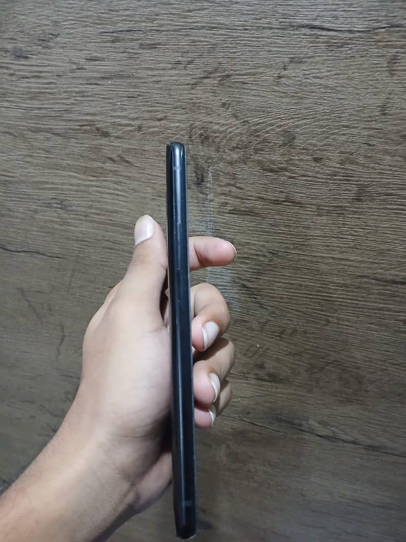 One Plus 9R 3