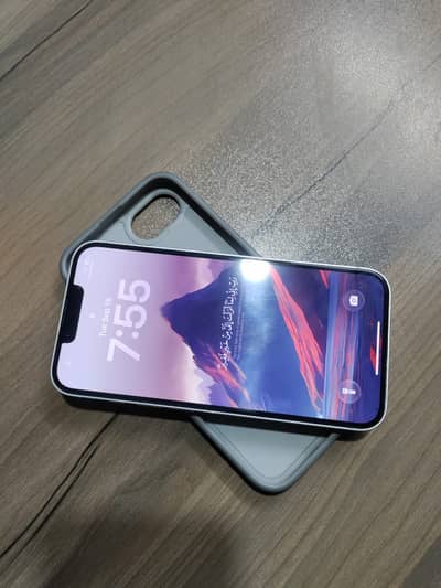 iPhone 16e 128GB White – Non-PTA – 99% Battery – 9.5/10