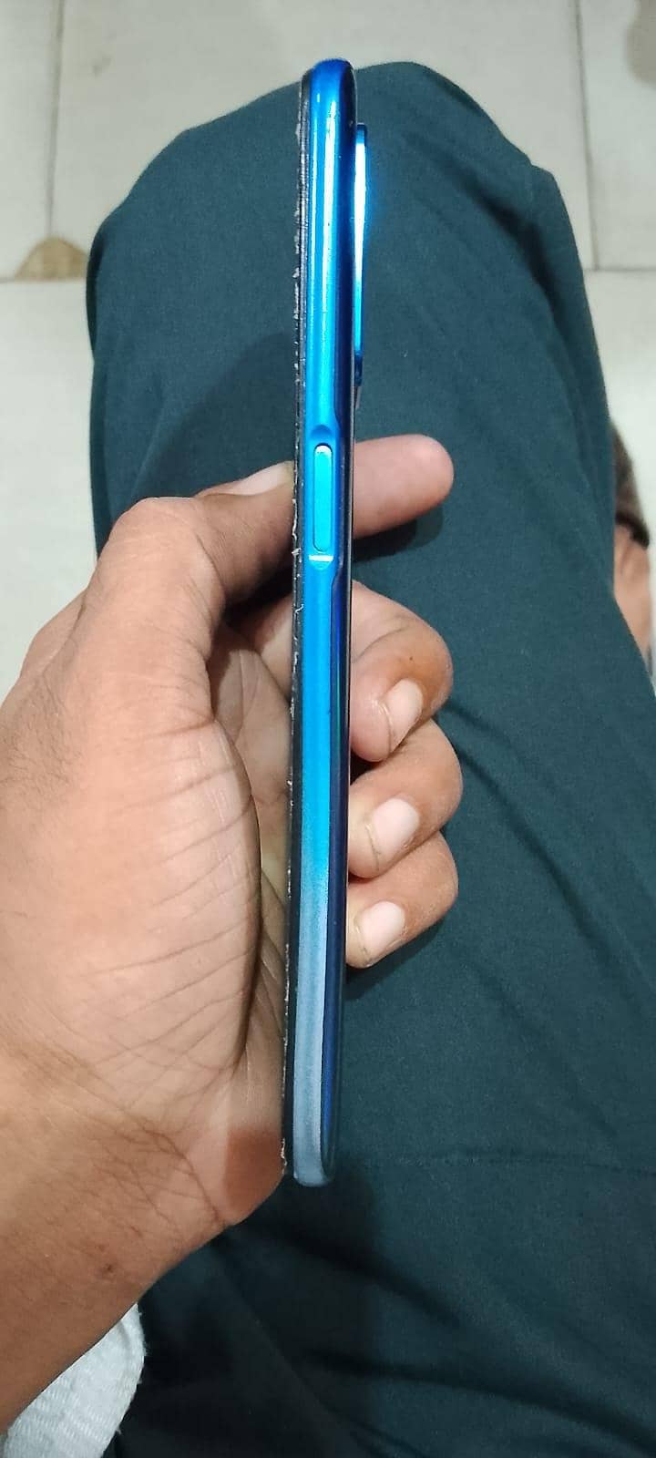 OPPO A54 4
