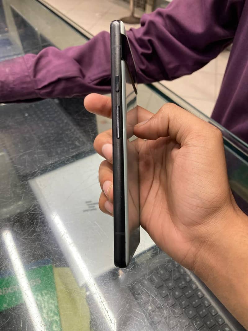 Google Pixel 6a 3