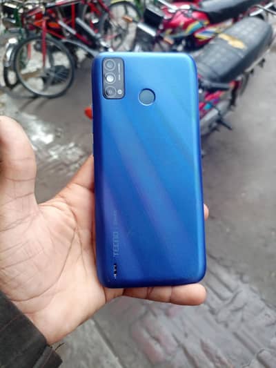 Tecno Spark 6 Go 4/64