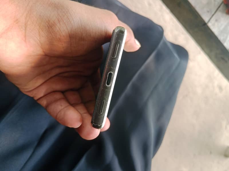 Google Pixel 6a 1