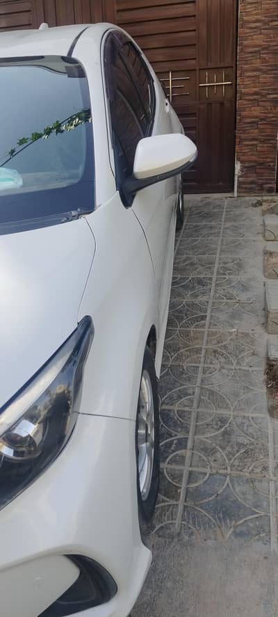 Toyota Yaris 2021