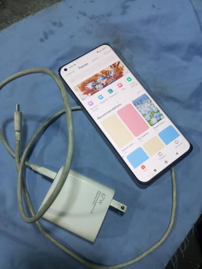 Xiaomi Mi 11 ultra all okay urgent sale charger Sath Hai