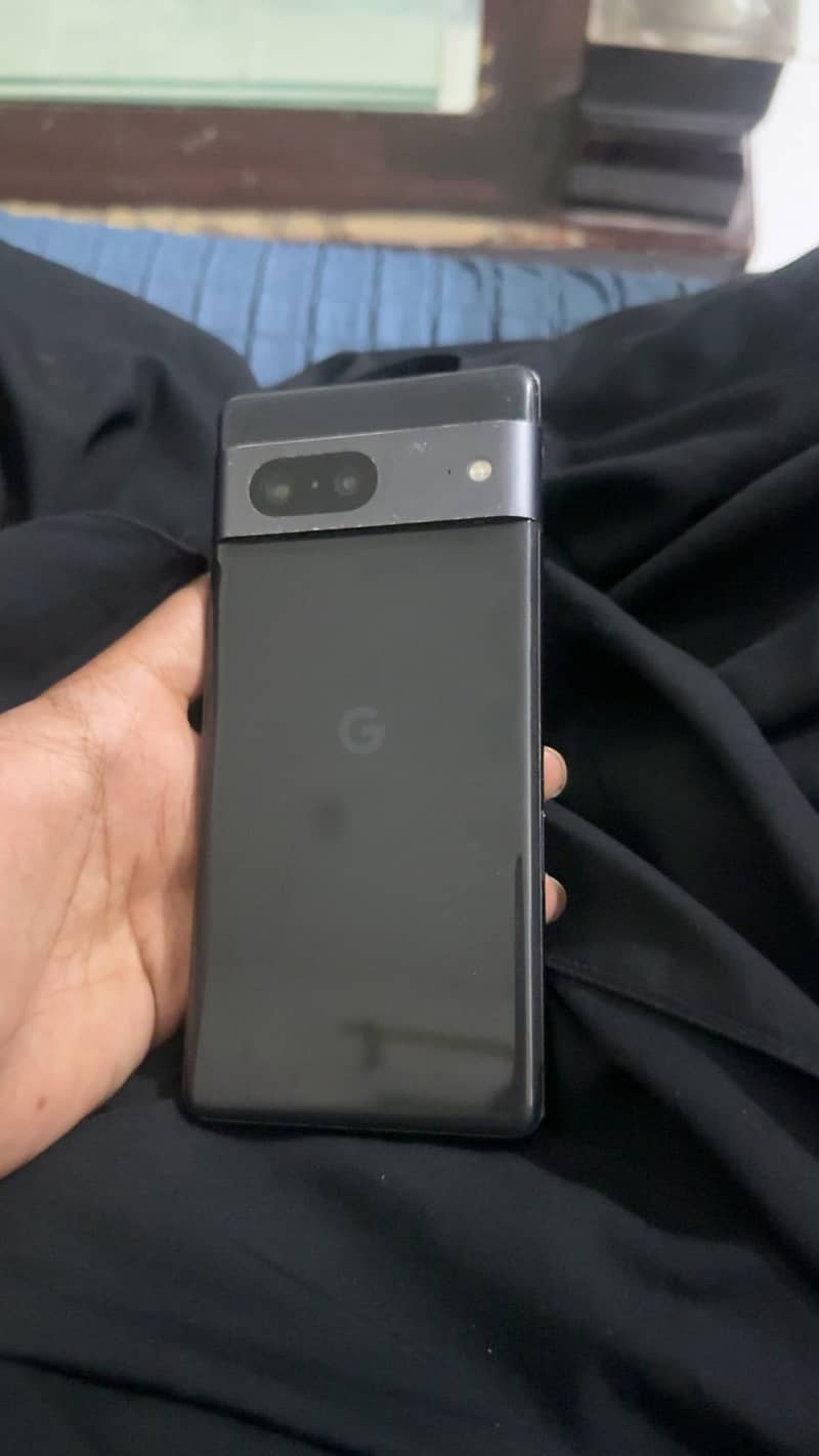 Google Pixel 7 3