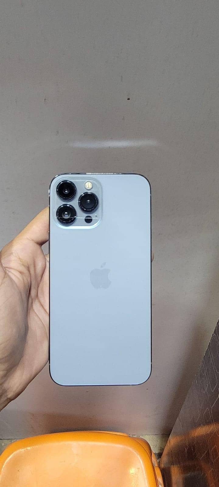 Apple iPhone 13 Pro Max 3