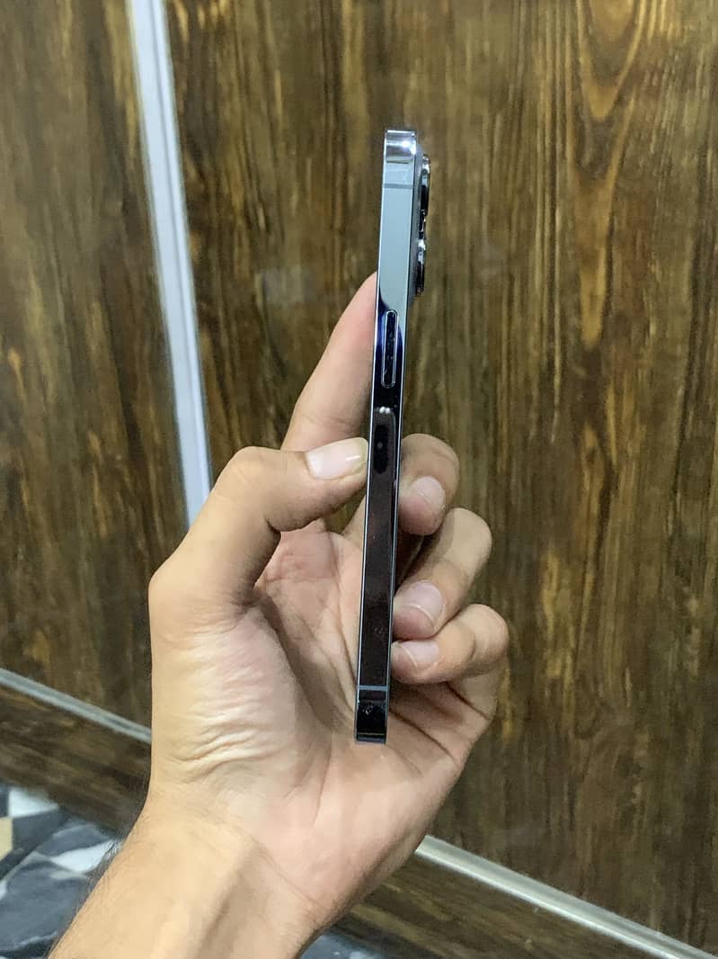 Apple iPhone 13 Pro 5