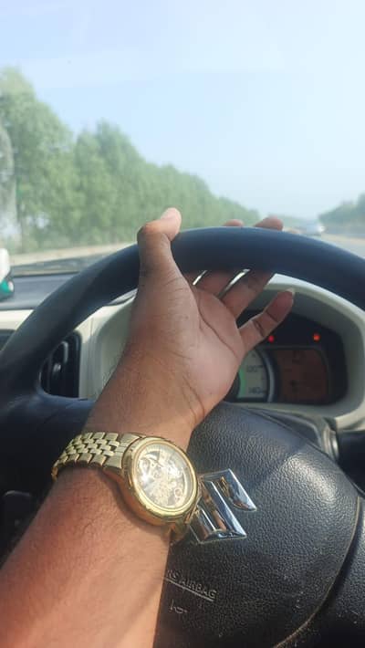 mujy job ky zrorat h home helper vali