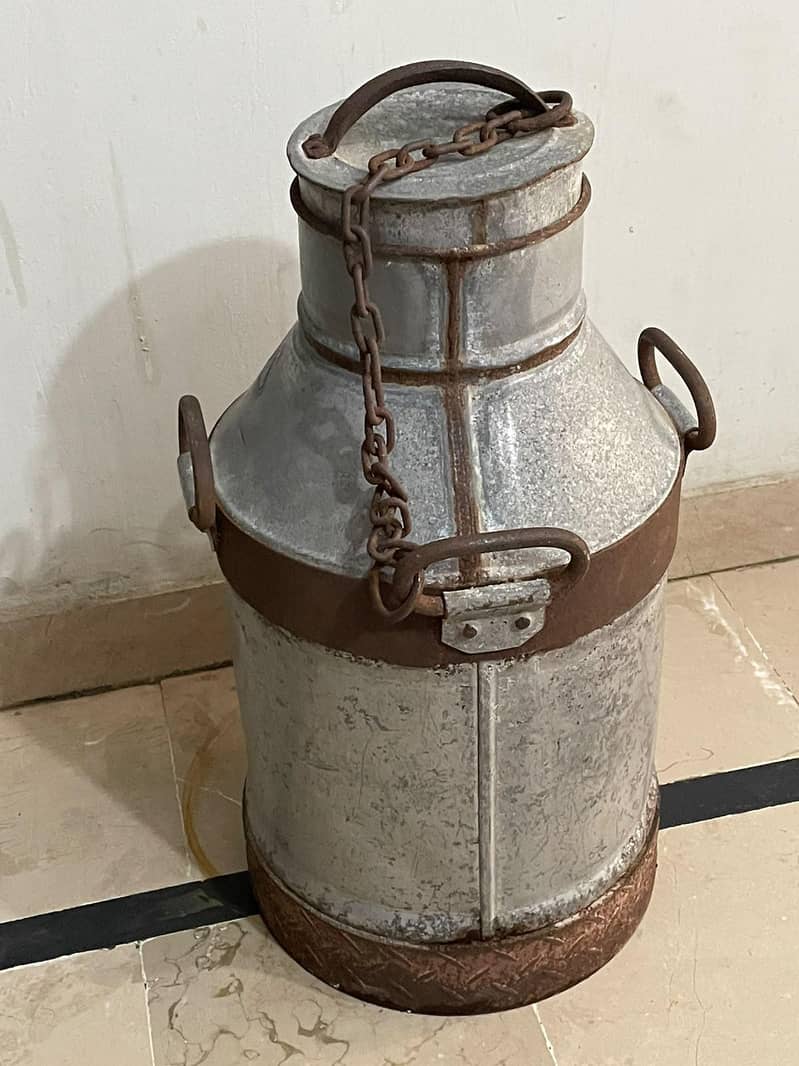 Dairy Pots 6