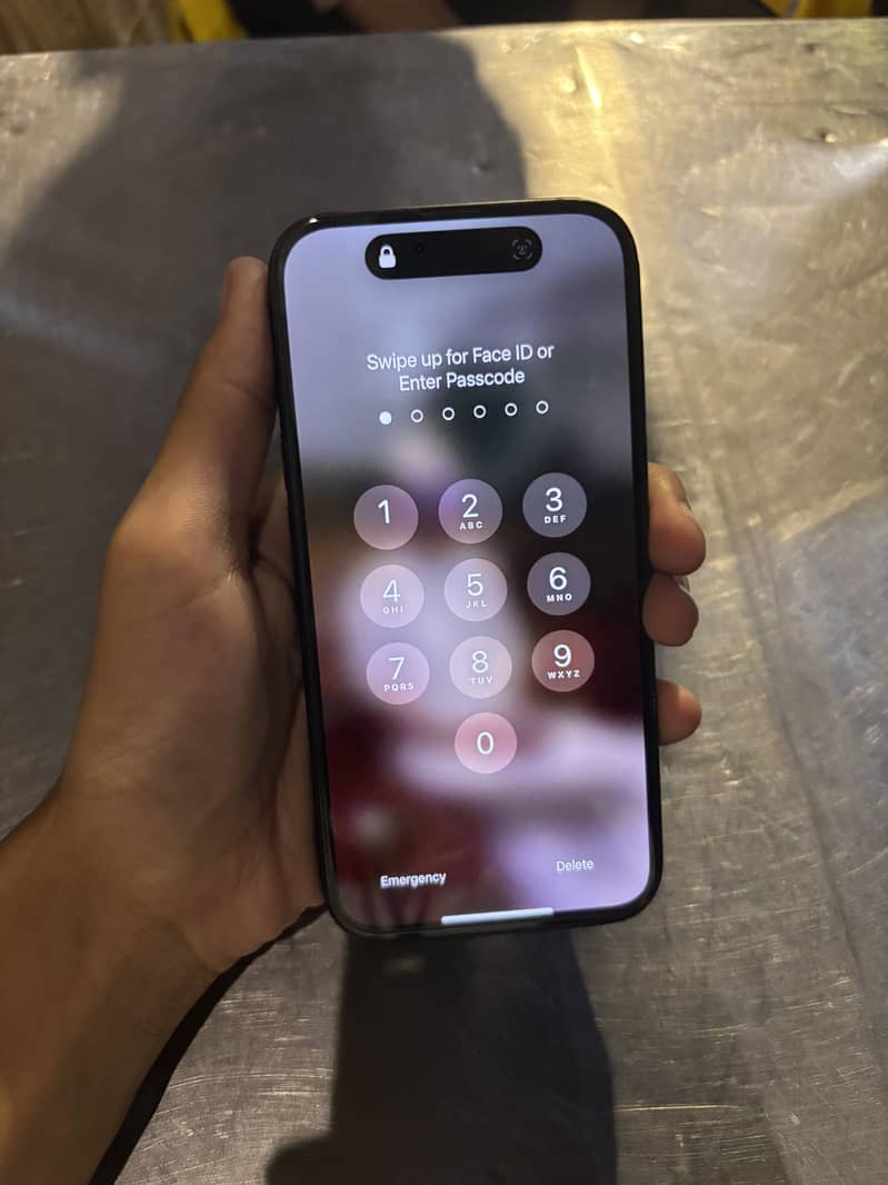 Apple iPhone 15 3