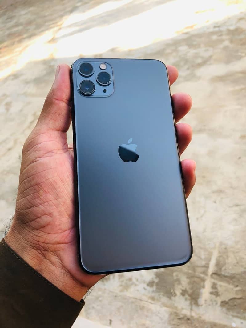 iphone 11 pro max 1