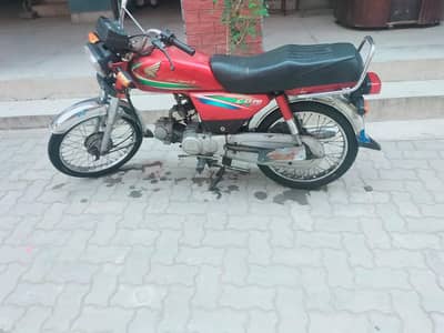 bike fully working no work requerd,03211010404
